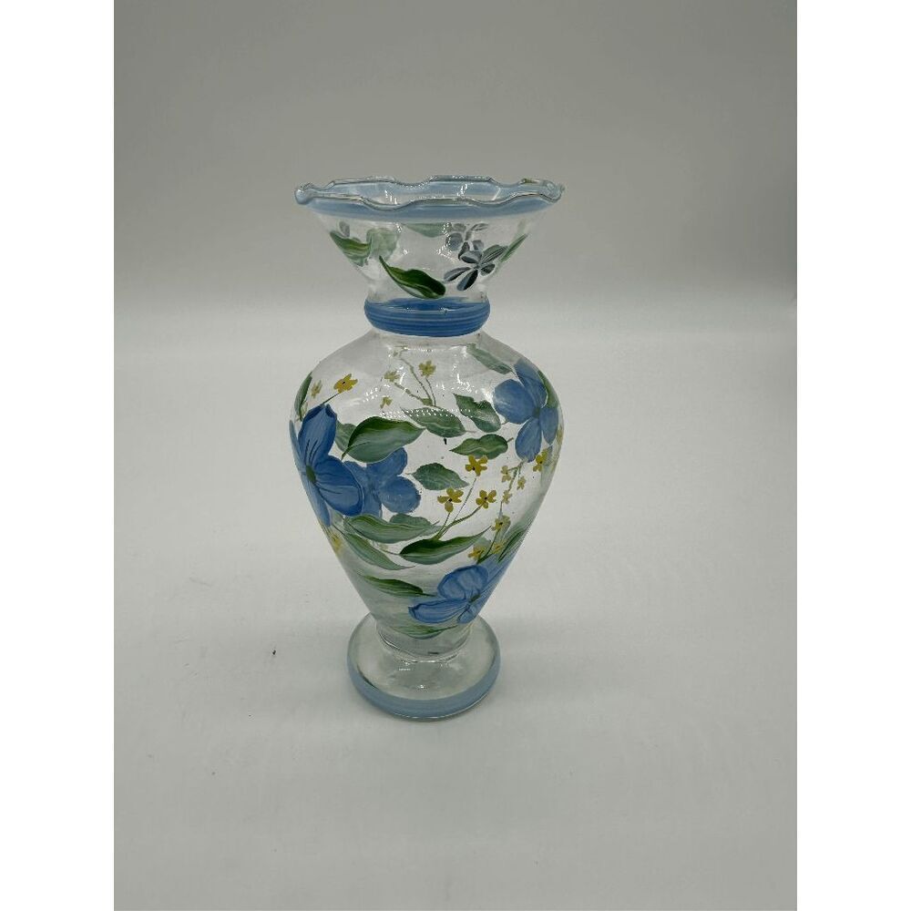 Tracy Porter Glass Bud Vase Hand Blown and Painted w/ Base 6 1/2” Wavy Top Green